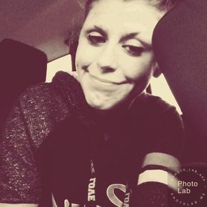 Meet your Posher, Katelyn